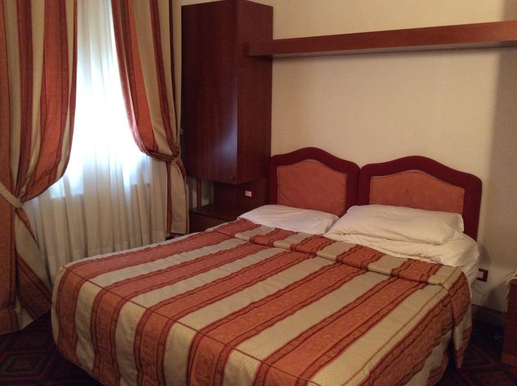 Villa Parco Lido de Venecia Habitación foto