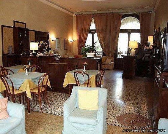 Villa Parco Lido de Venecia Restaurante foto